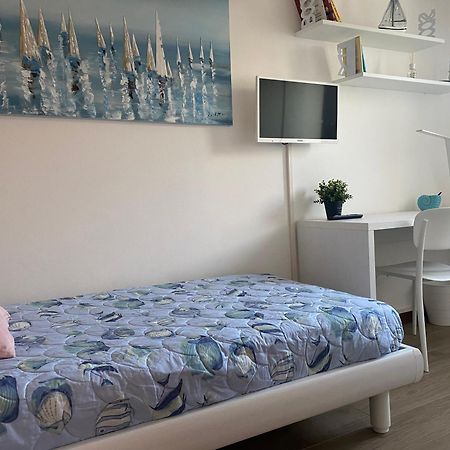 Residence Outlet Vivaldi Новента-ди-Пьяве Экстерьер фото